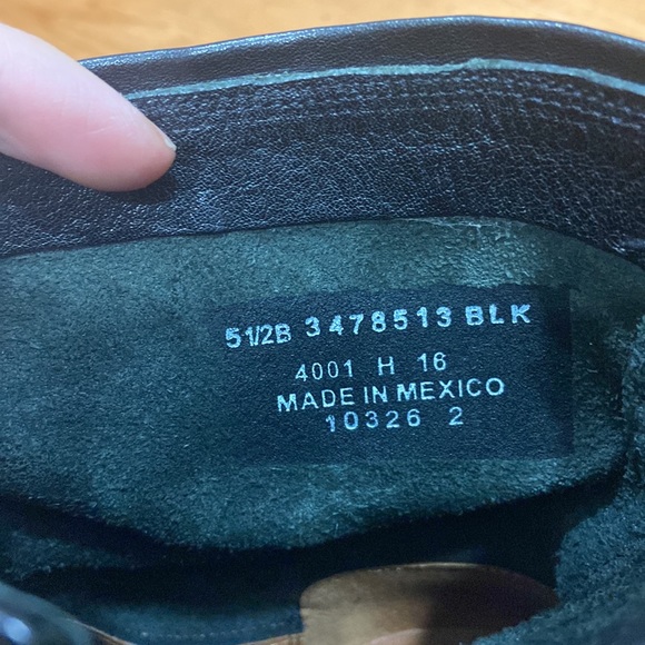 Super Cute!! Authentic Frye boots! Size 5.5 - Picture 7 of 7